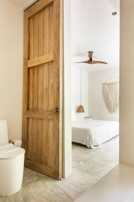 Casa Areca, Awarded Architectural Villa Located In A Secured Gated Community, With Concierge Services Tulum Esterno foto
